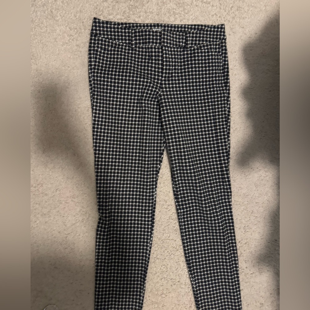 Old navy slacks / trousers  
Black and white striped for an elevated work look